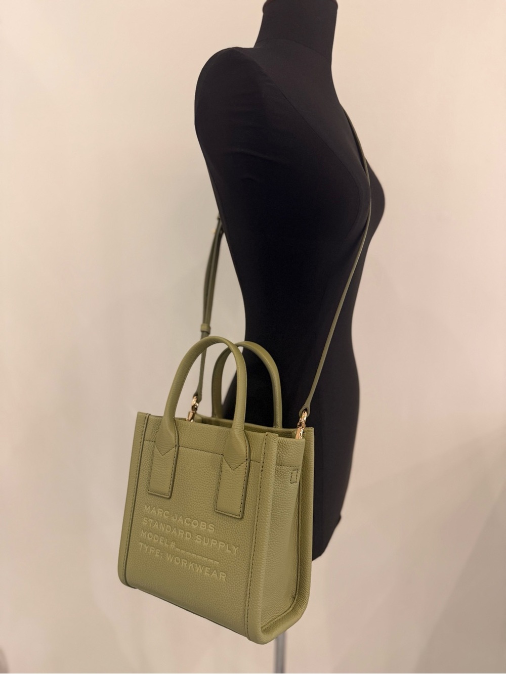 NWT Marc Jacobs small leather standard supply tote bag - Reed